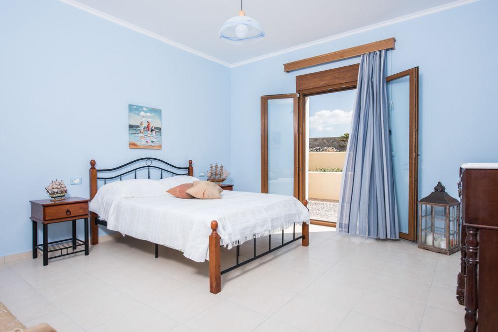 Akrotírion Zeus Residence מראה חיצוני תמונה